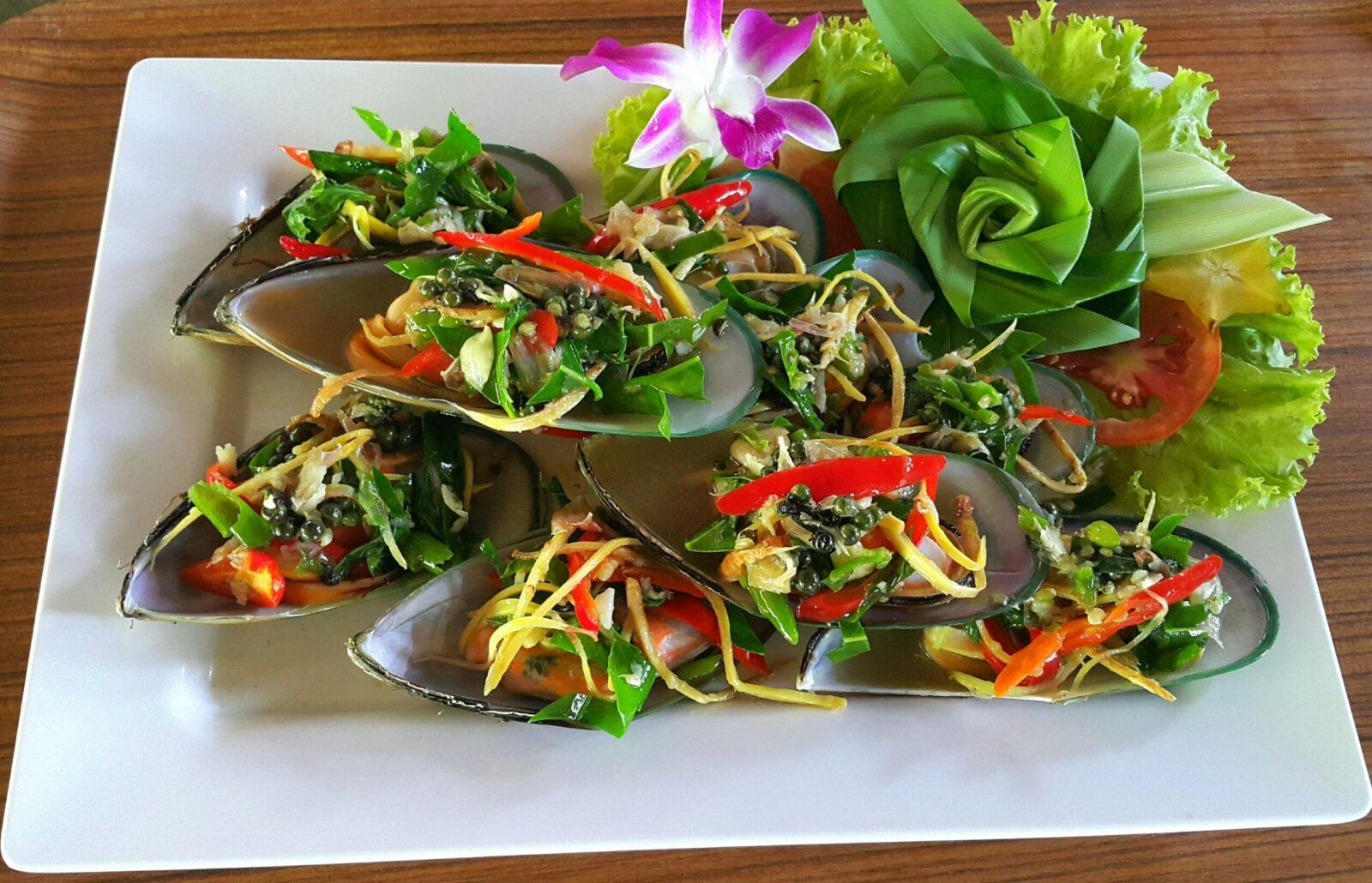 Тайский салат «Бангкок», или как порадовать свою вторую половинку необычным блюдом
