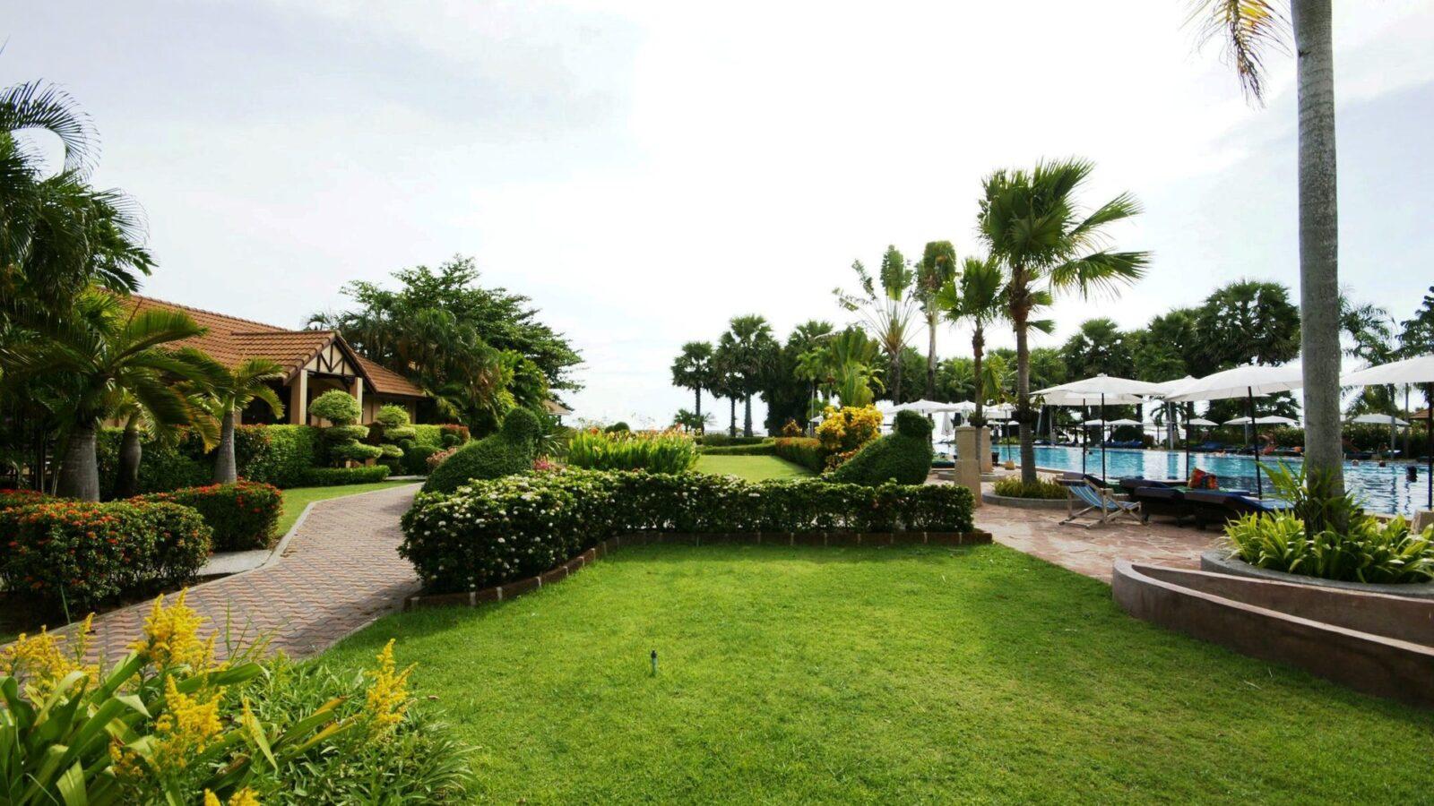 Фото отеля в Паттайе Botany Beach Resort