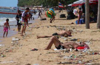 Пляж и мусор