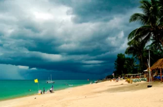 Дожди, наводнения и шторма в Таиланде