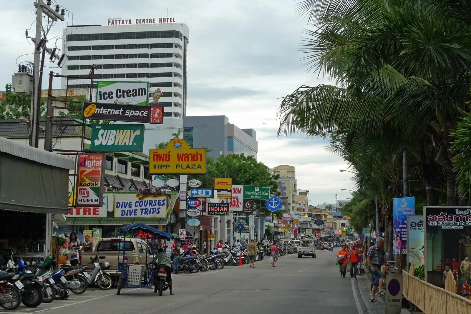 Какие районы Бангкока следует избегать туристам