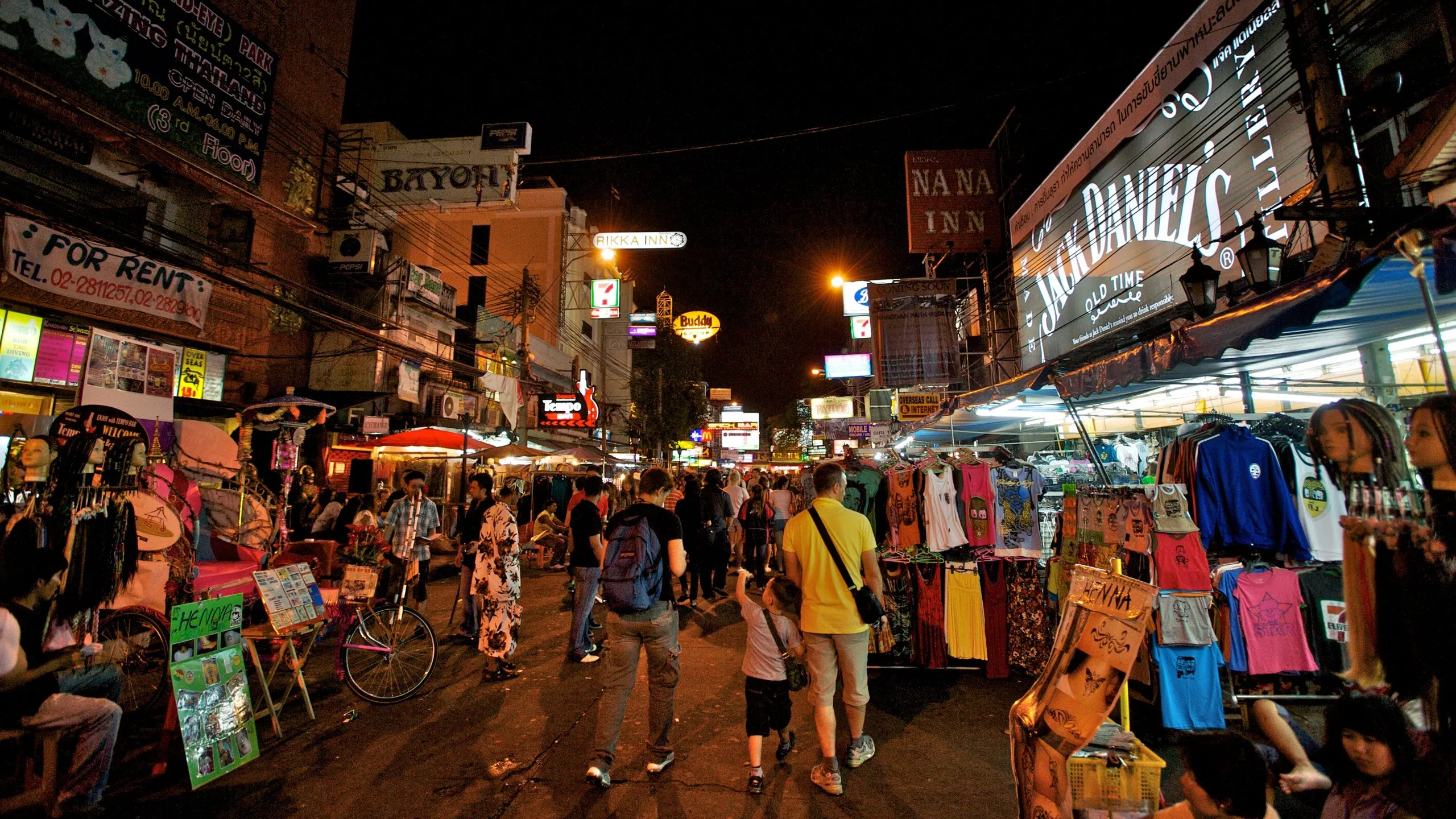 Какие районы Бангкока следует избегать туристам
